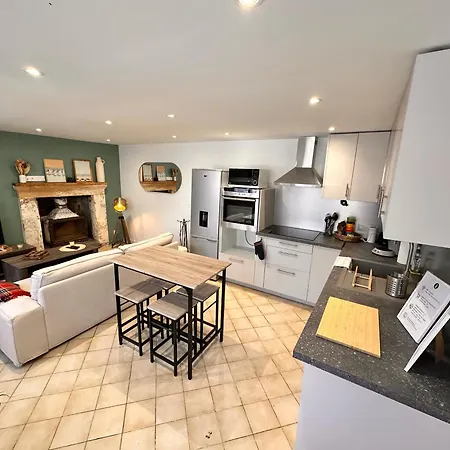 Maison Entre Terre Et Apartamento